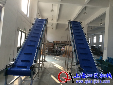 模塊式網帶爬坡提升機